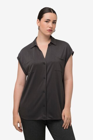 Ulla Popken Blouse in Bruin: voorkant