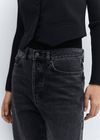 Regular Jeans 'Nicola' de la MANGO pe negru