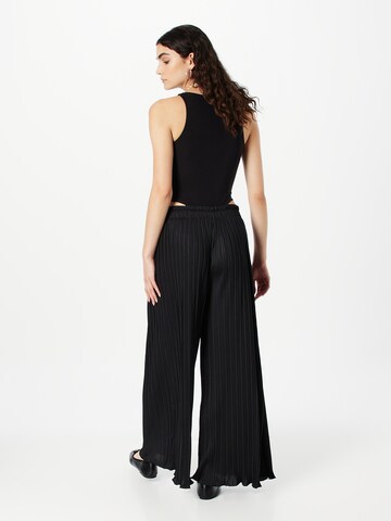 ABOUT YOU Loose fit Trousers 'Letizia' in Black