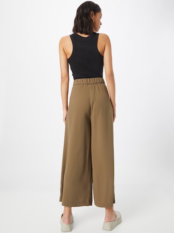 Wide leg Pantaloni 'Celina' di MAC in verde