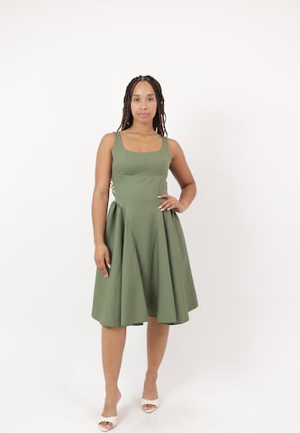 Elara Cocktailjurk in Groen: voorkant