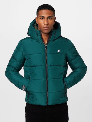 Veste d’hiver Superdry en vert : devant