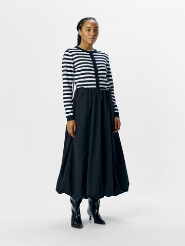 Jupe 'OBJALDA' OBJECT en noir