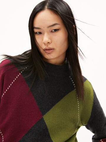 ARMEDANGELS Oversized sweater ' AAELGIAS ARGYLE ' in Grey
