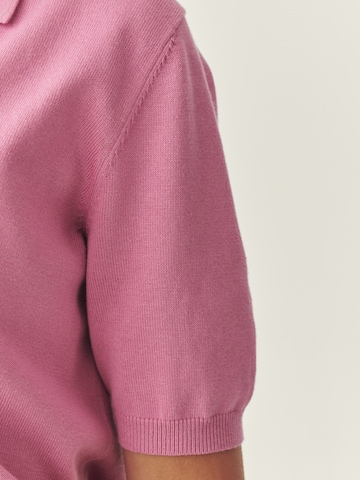 TATUUM Koszulka 'LORIAN' w kolorze różowy