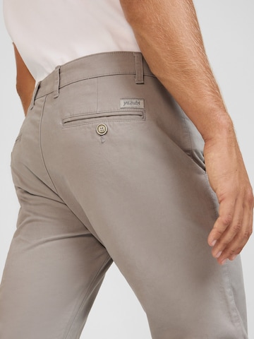 yazubi Slimfit Hose 'Kyle' in Grau
