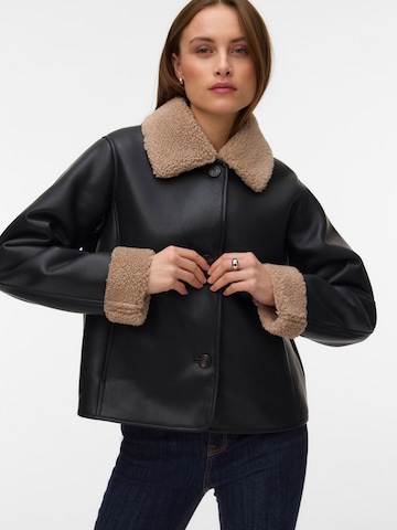 VERO MODA - Chaqueta de entretiempo 'VMBREE' en negro: frente