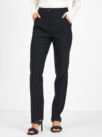 Orsay Regular Pleated Pants in Black: front