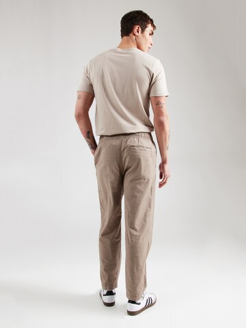 Regular Pantalon HOLLISTER en marron