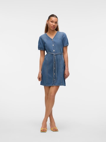 Robe-chemise 'VMJanet' VERO MODA en bleu