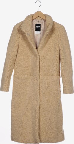 & Other Stories Jacket & Coat in XS in Beige: front