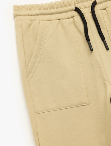 Koton Tapered Broek in Beige