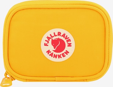 Fjällräven Wallet in Yellow: front