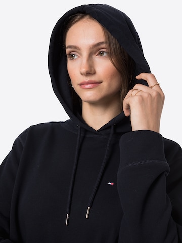 TOMMY HILFIGER Mikina – modrá