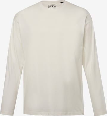STHUGE Shirt in White: front