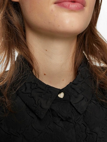 Robe 'NUHUDA' NÜMPH en noir