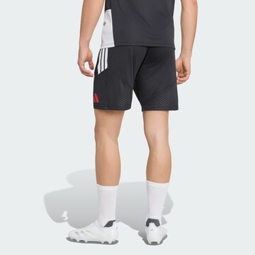 ADIDAS PERFORMANCE Regular Sportshorts 'Liverpool FC 26/27 Tiro' in Schwarz