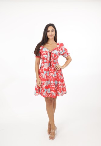 Elara Kleid in Rot: Vorderseite