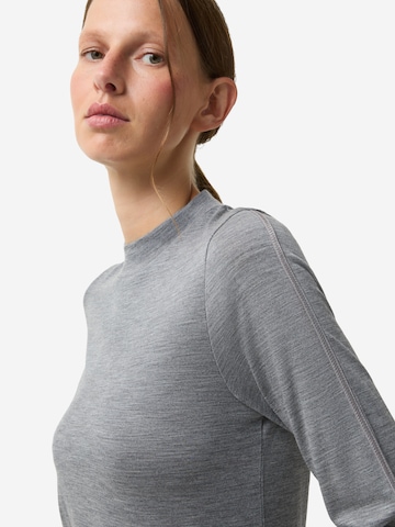 BOGNER Sweatshirt 'Whitney' in Grau