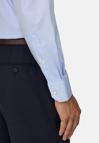 Coupe regular Chemise Boggi Milano en bleu : sur le côté
