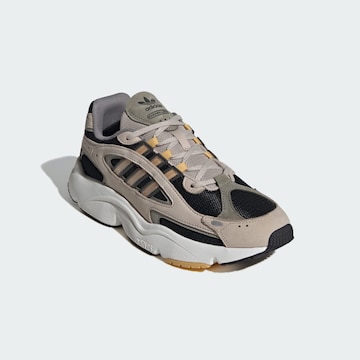 ADIDAS ORIGINALS Sneaker low 'Ozmillen' i beige