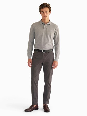 Marc O'Polo Slim fit Chino Pants 'Mads' in Grey: front