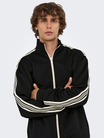 Giacca sportiva '22035171' di Only & Sons in nero