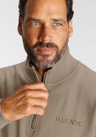 H.I.S Sweatshirt in Beige