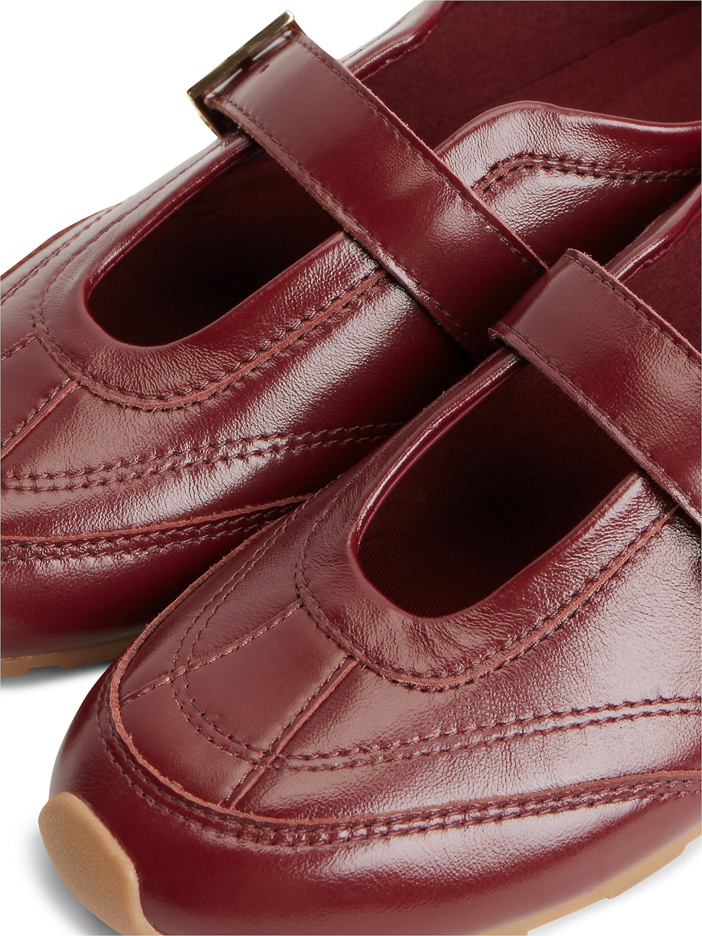 TOMMY HILFIGER Sneaker in Rot