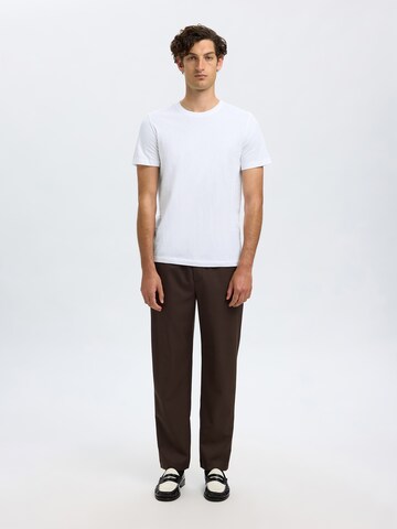 T-Shirt 'SLHCORMAC' SELECTED en blanc