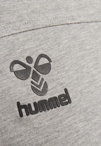 Hummel Λειτουργικό μπλουζάκι σε γκρι