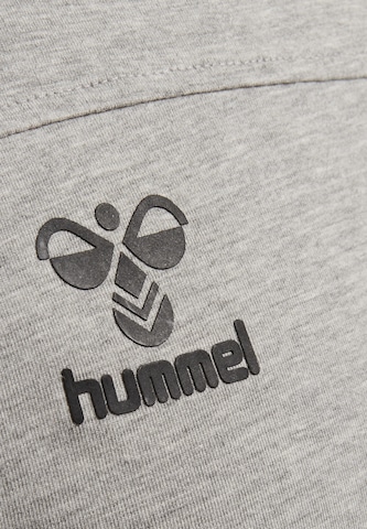 Hummel T-Shirt in Grau