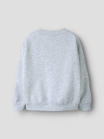 NAME IT - Sudadera 'NKFShaney' en gris