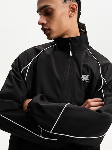 Veste mi-saison Bershka en noir