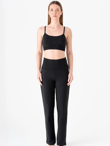 Leela COTTON Regular Pants 'Damen Bio-Baumwoll Yogahose' in Black
