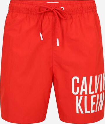 Calvin Klein Swimwear Badshorts 'Intense Power' i röd: framsida