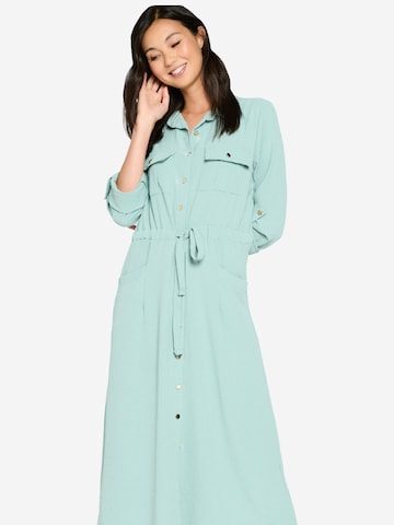 Robe-chemise LolaLiza en vert : devant