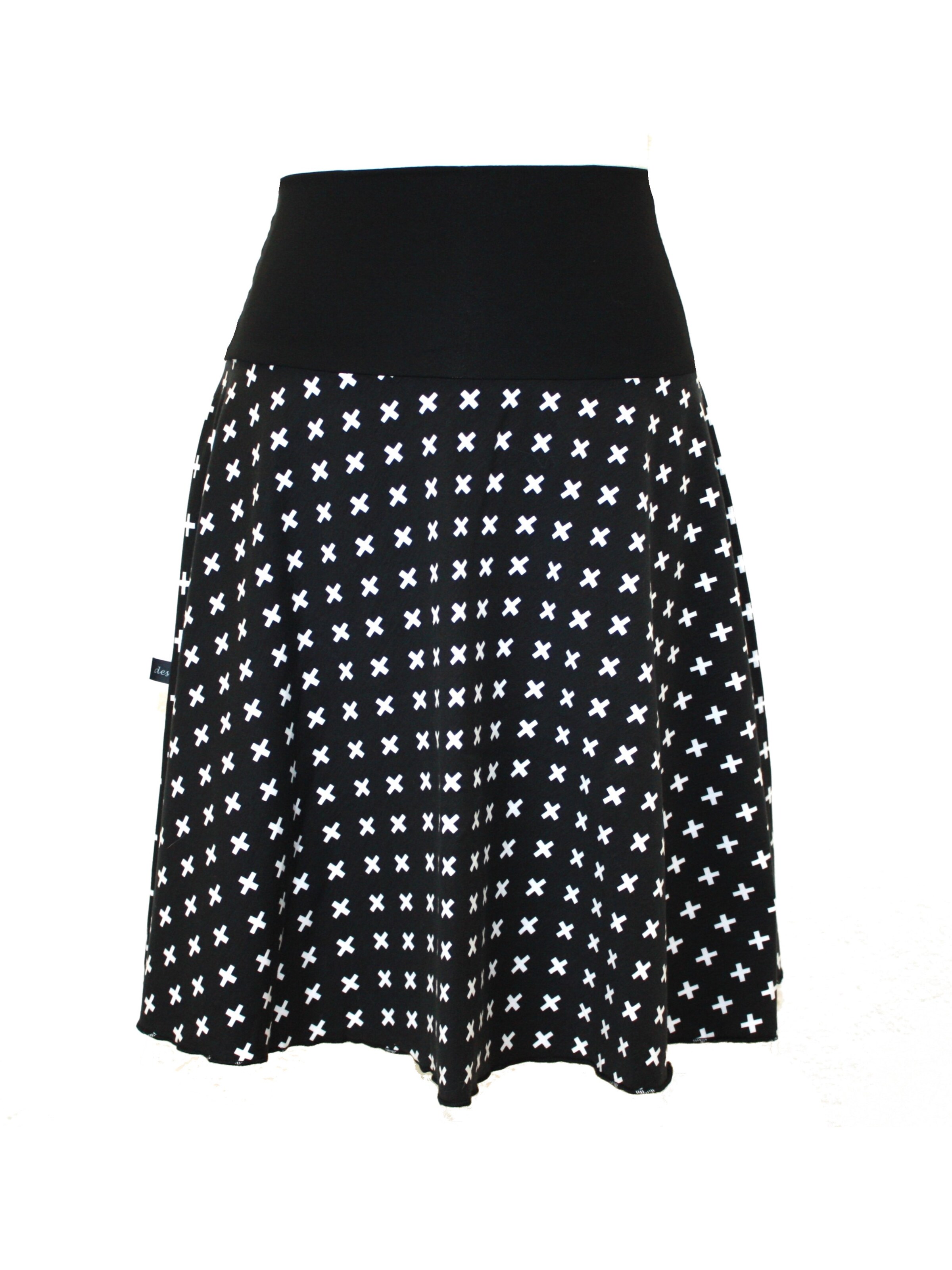 dunkle design Skirt 'Kreuz' in Black: front