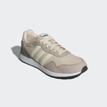 Baskets basses 'Run 60s 4.0' ADIDAS SPORTSWEAR en beige