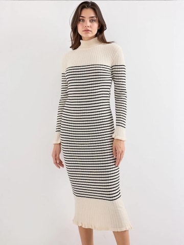 Bigdart Gebreide jurk in Beige: voorkant