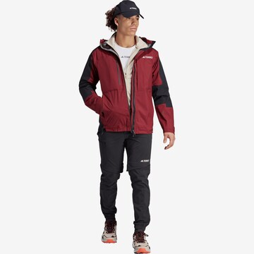 ADIDAS TERREX - Casaco outdoor 'Xploric' em vermelho