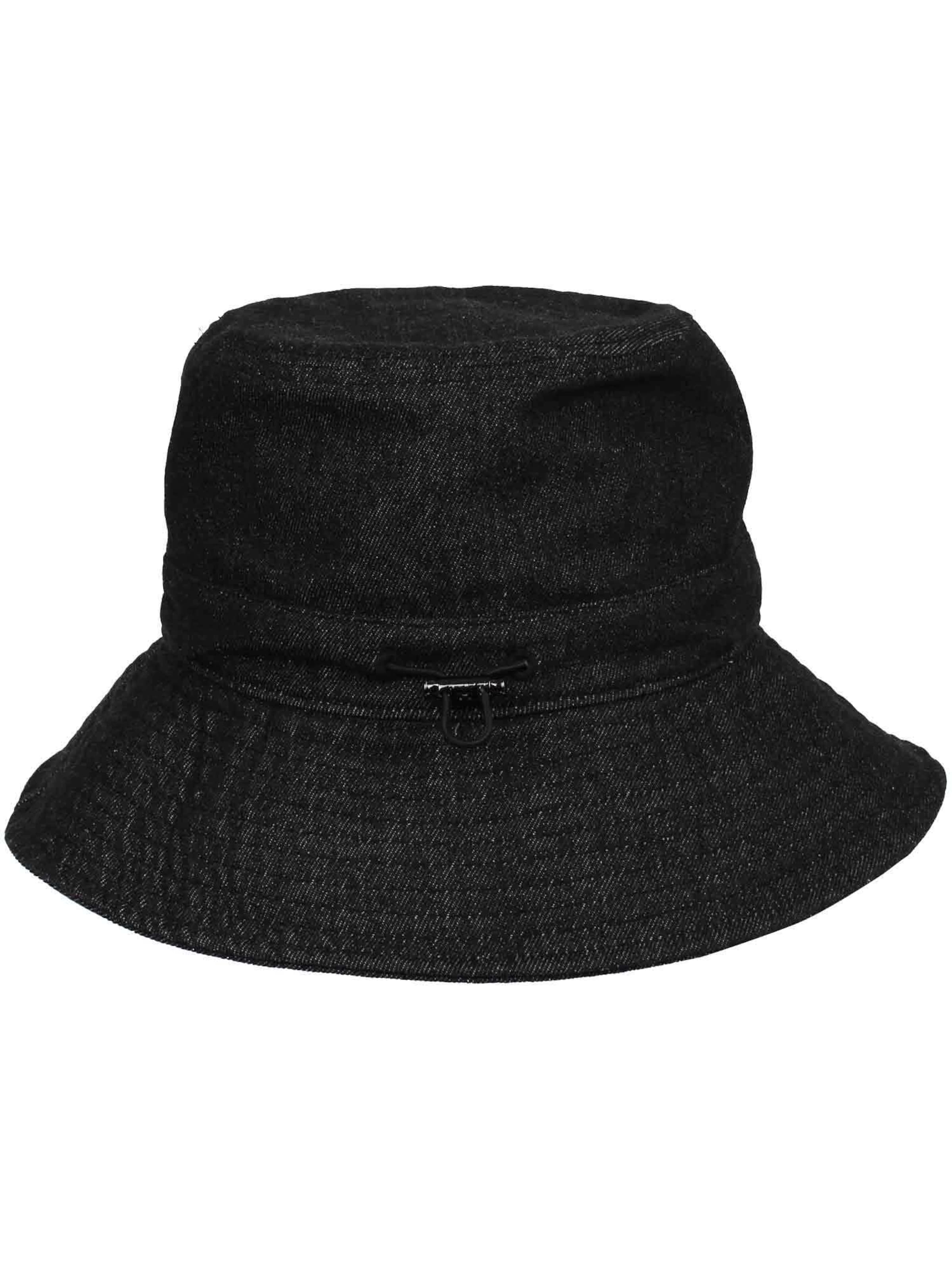 LOEVENICH Hat in Black: front