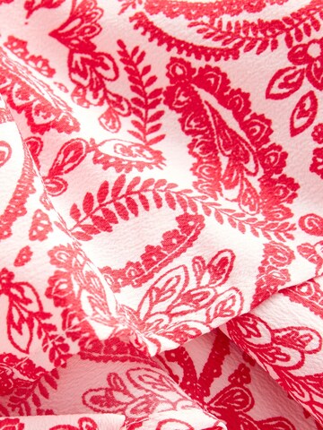 Next Jurk in Rood