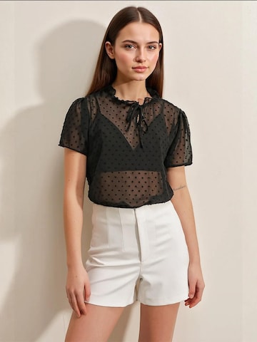 Bigdart Bluse in Schwarz: Vorderseite