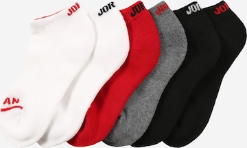 Chaussettes Jordan en rouge : devant