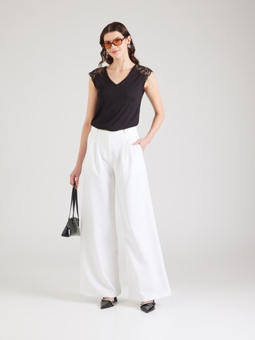 Haut 'Jasmina' ABOUT YOU en noir