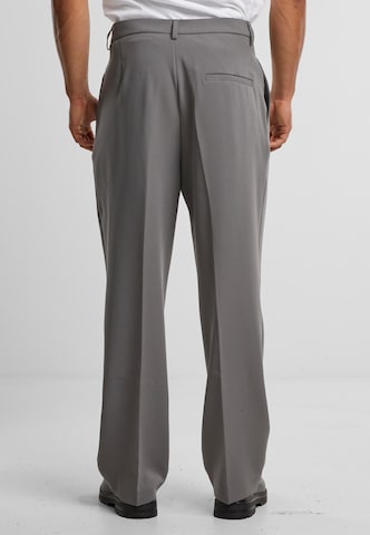 Urban Classics Loosefit Hose in Grau