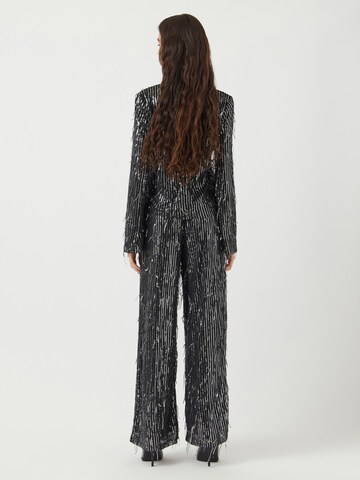 regular Pantaloni 'YASLANTRA' di YAS in nero