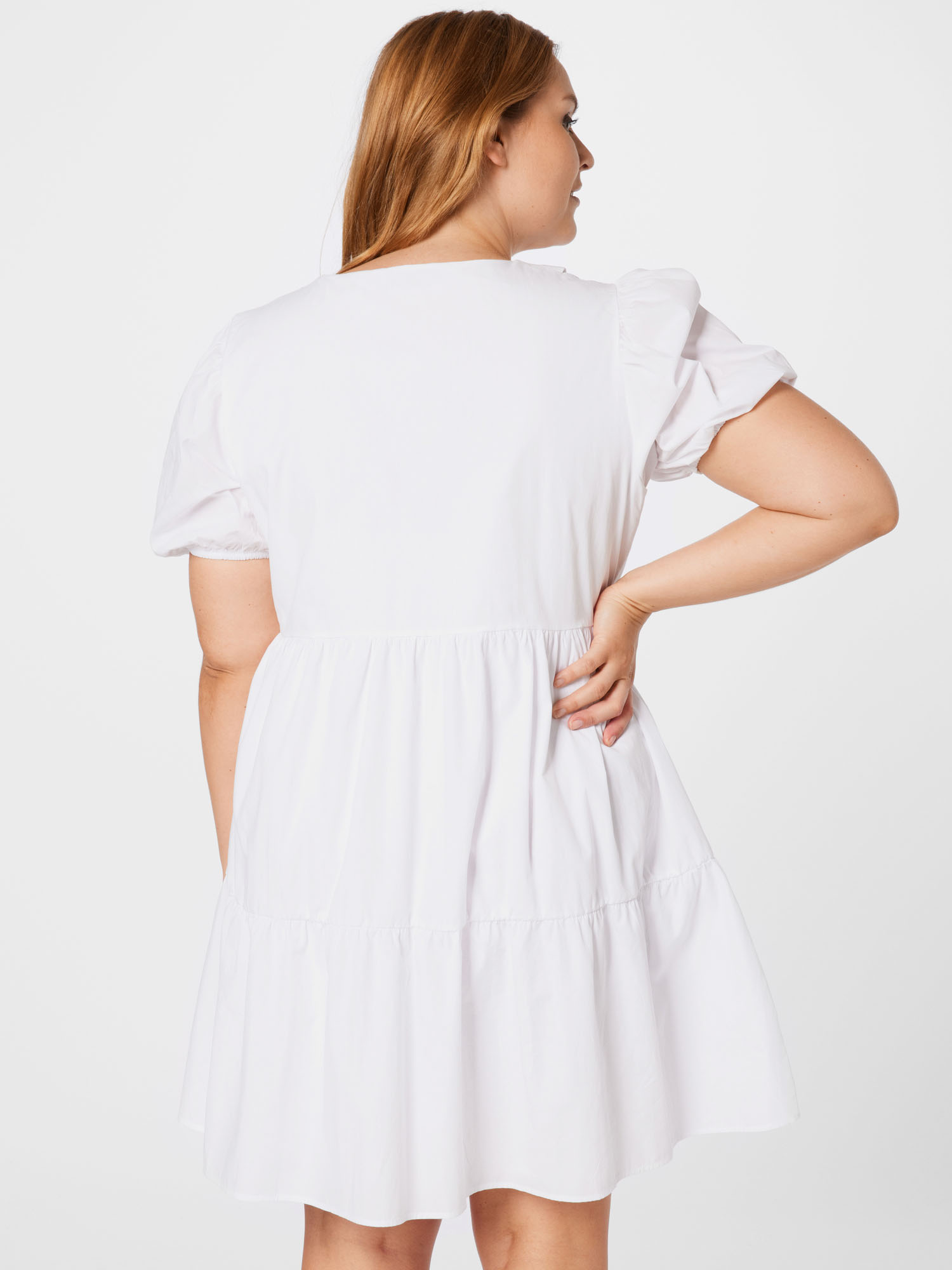 NU-IN Plus Kleid in Weiß 