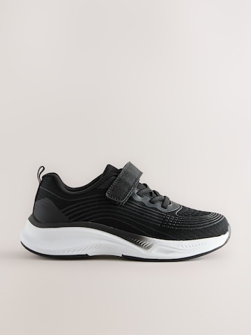 Next Sneaker in Schwarz